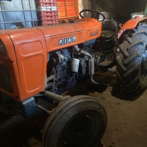 Tractor Fiat 400E