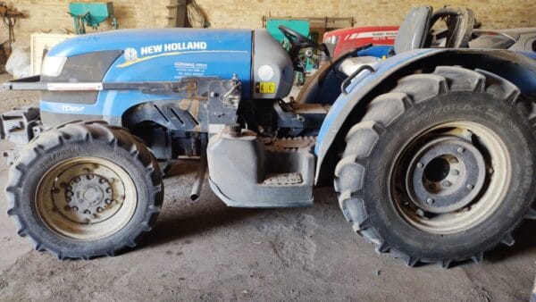 Tractor Usado New Holland TD 85 f frutero - Imagen 4