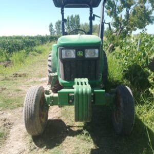 Alternative view of Tractor John Deere 5065E 2022