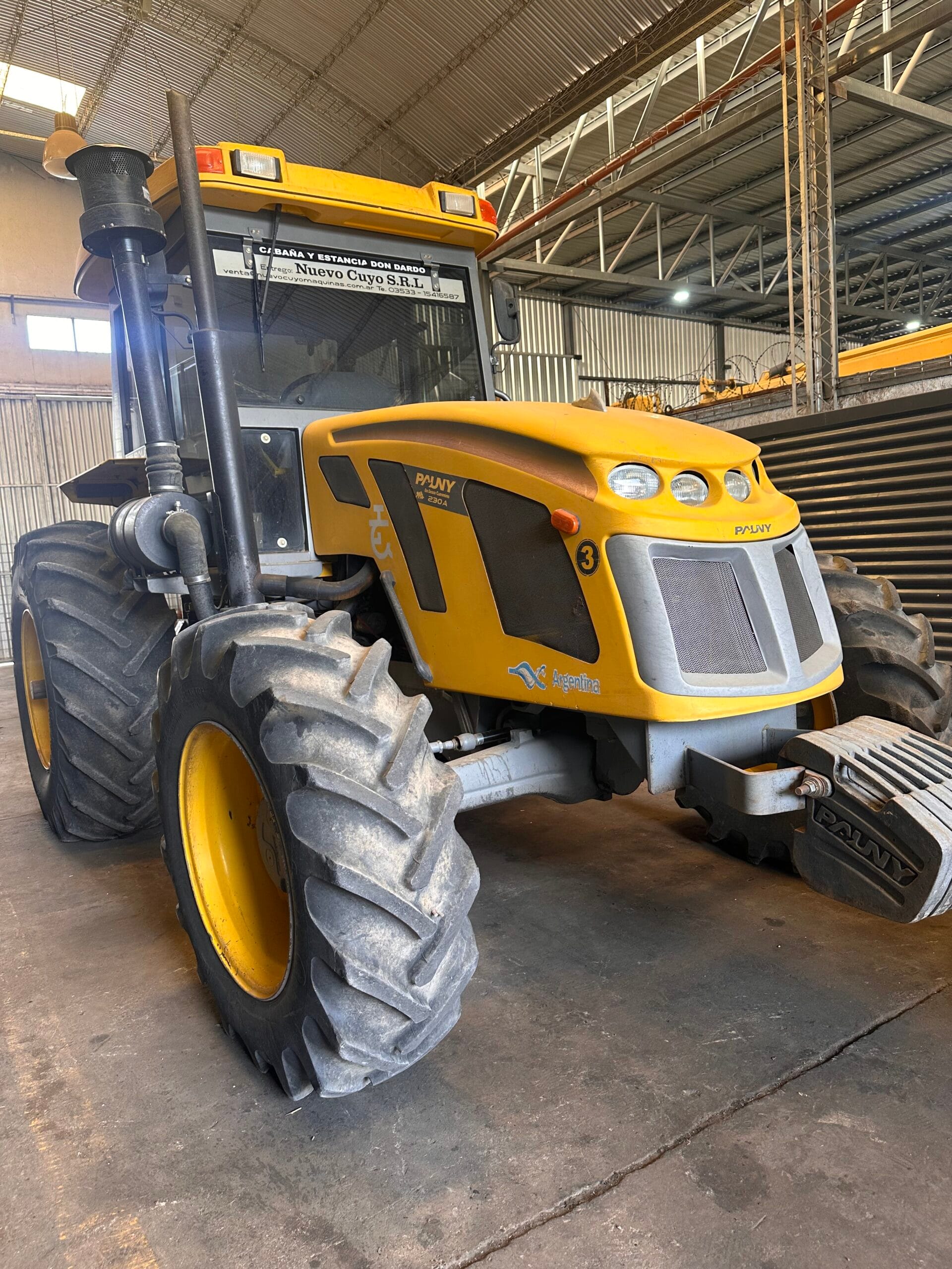 Tractor Pauny 230A 2013 (Valor en ARS) - Imagen 3